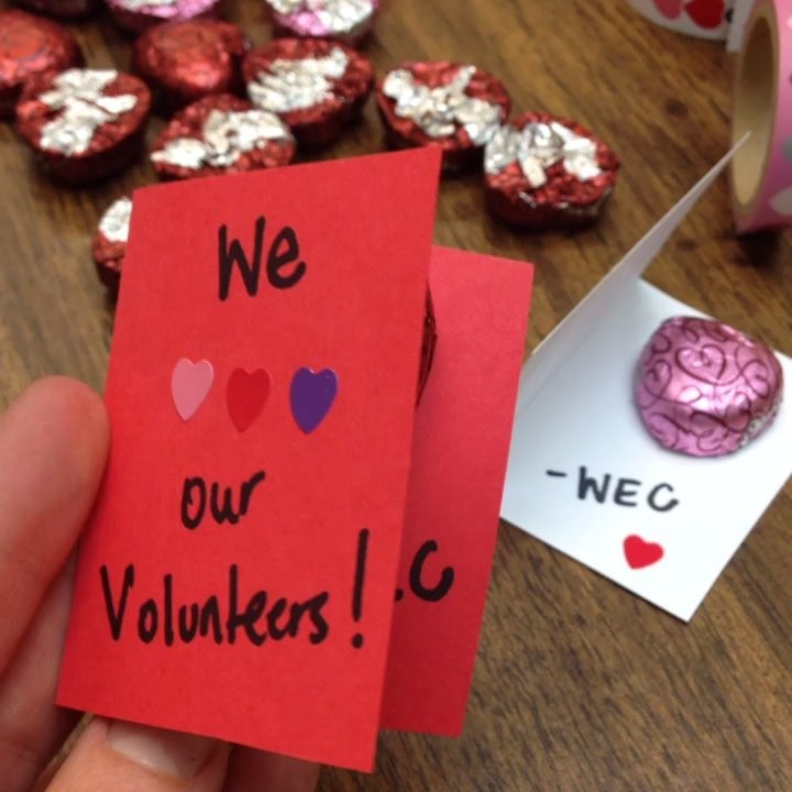 Making Valentines 💌 We love our volunteer teachers! 💕
